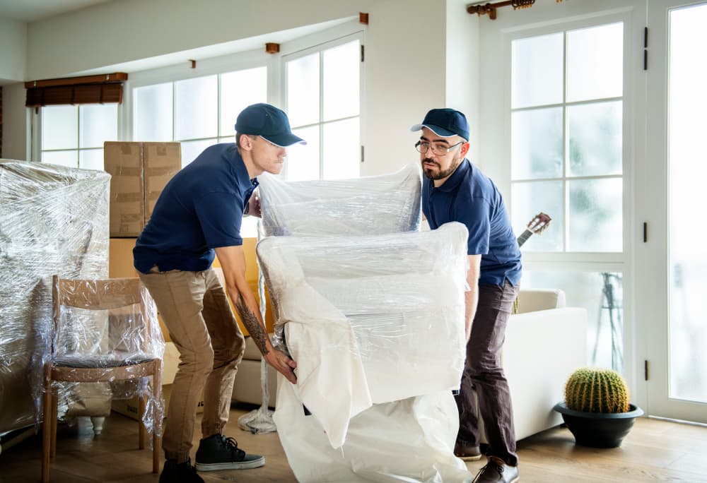 How much to tip movers in DC?