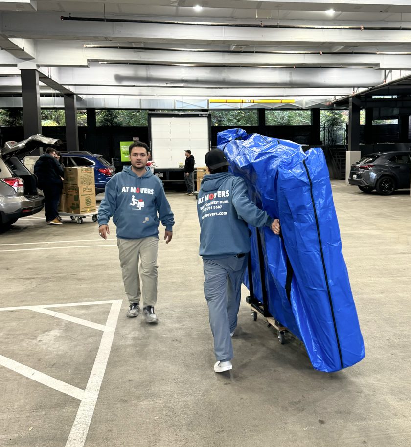 AT Movers crew on the DC to New York route