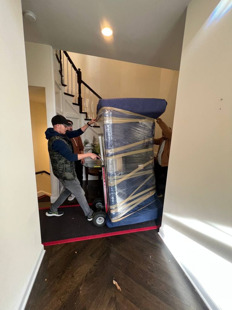 DC Condo Elevator Reservations – Fees, Time Slots & Damage-Deposit Rules